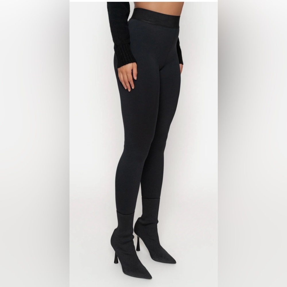 NWT JLUXLABEL BLACK ESSENTIAL HIGH-WAIST LEGGINGS